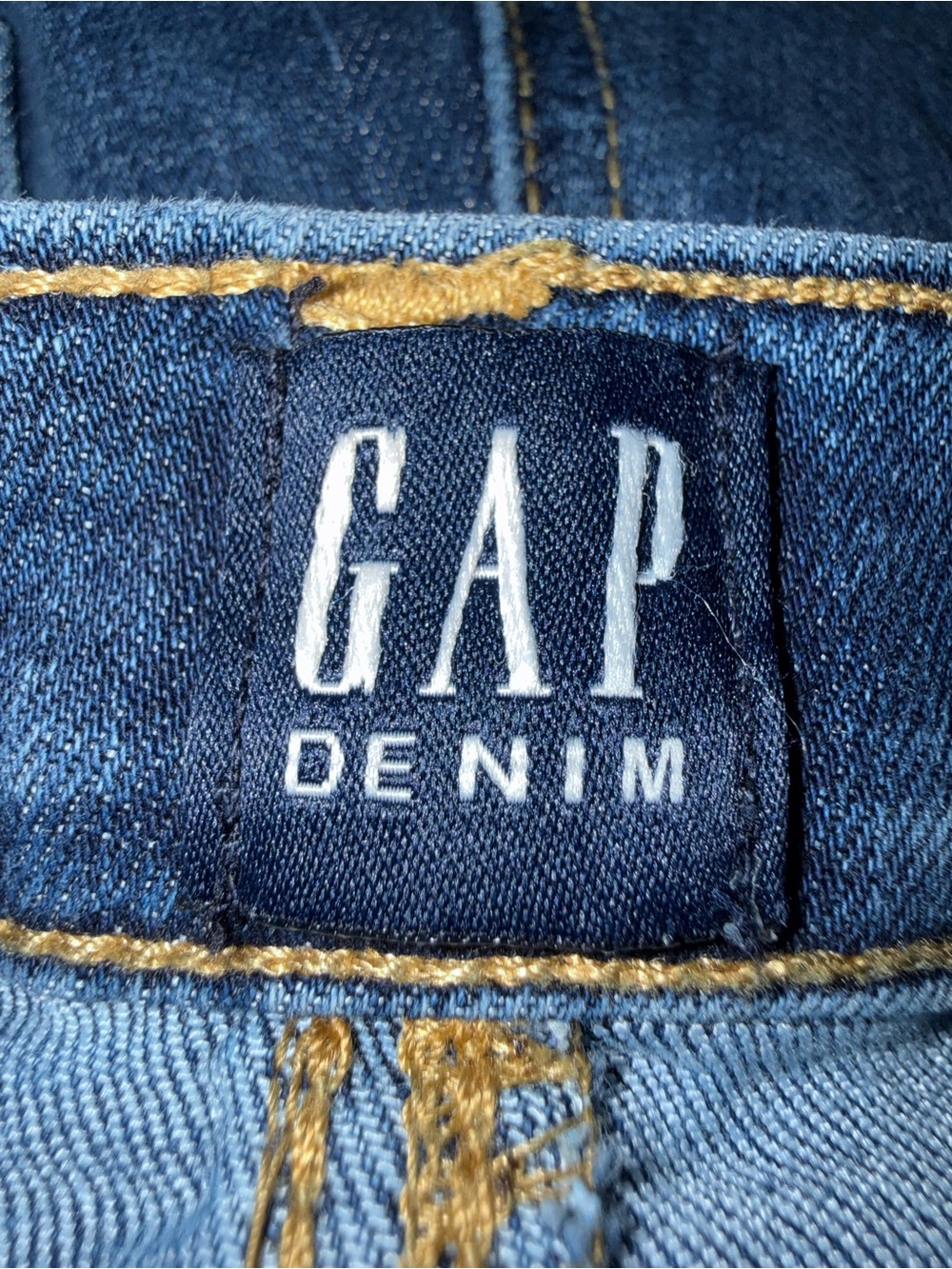 Gap Mid Rise Perfect Bootcut Jeans - Picture 8 of 14